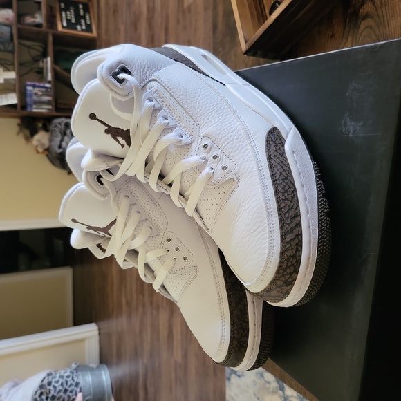 Jordan Other - DO NOT BUY!! Jordan 3 "Mocha" 2018